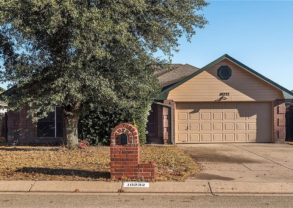 1st image of 10232 Maria Dr