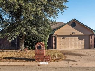 10232 Maria Dr, Fort Worth, TX 76108