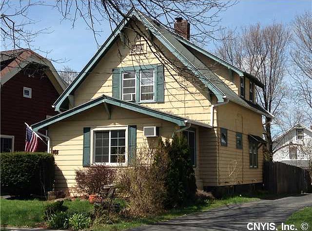 1st image of 161 Harwood Ave