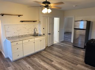 814 Plainfield St FLOOR 3, Providence, RI 02909