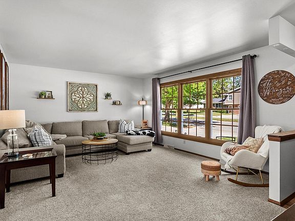 5th image of 3113 North AVENUE
