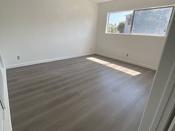 5th image of 8751 W Guthrie Ave #7