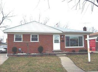 24525 Marine Ave, Eastpointe, MI 48021