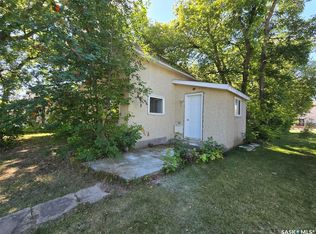 222 1st Ave W, Montmartre, SK S0G3M0