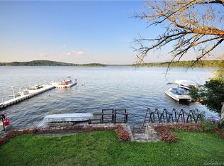 154 Island Trl, Morris, CT 06763