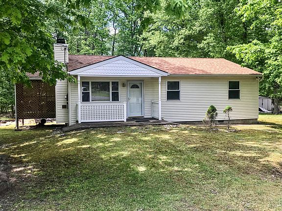 2nd image of 152 Sandlewood Dr