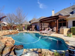 9745 Rancho Dr, Fort Worth, TX 76244