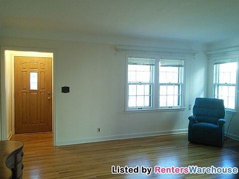 4th image of 1608 Ross Ave