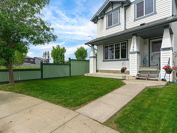 3rd image of 21384 88th Ave NW