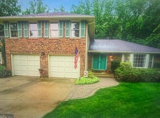 4522 Gilbertson Rd, Fairfax, VA 22032