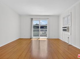 14721 Sylvan St, Van Nuys, CA