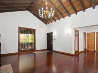10808 Ashton Ave, Los Angeles, CA 90024