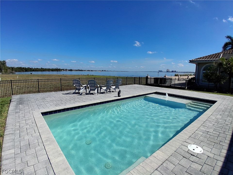 1st image of 2367 Coral Point Dr