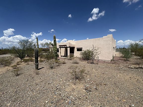 3rd image of 7405 E Sycamore Run Pl