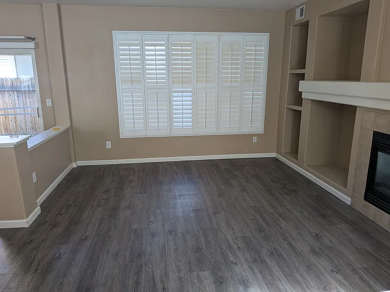 1113 Scenic Park Ter — Photo 8