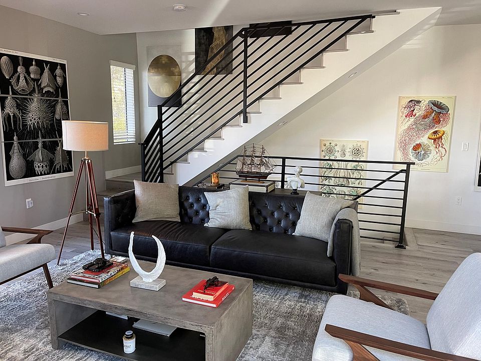 13136 Riverside Dr, Sherman Oaks, CA 91423 | Zillow