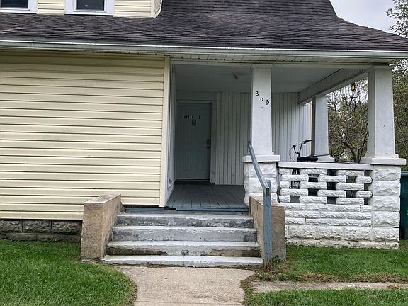 2nd image of 305 E 9th St #3