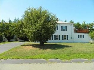 42 Abruzzi St, Revere, MA 02151