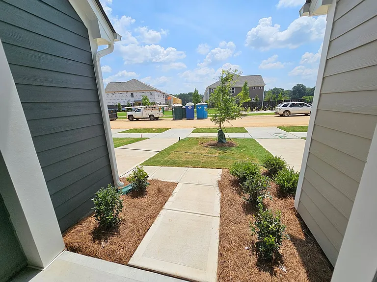 6013 Rizer Dr — Photo 3