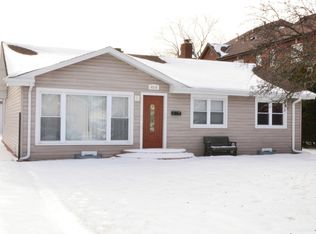 8219 W Summerdale Ave, Chicago, IL