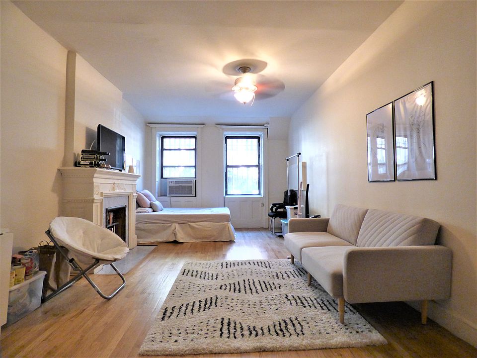 1st image of 20 W 70th St APT 1