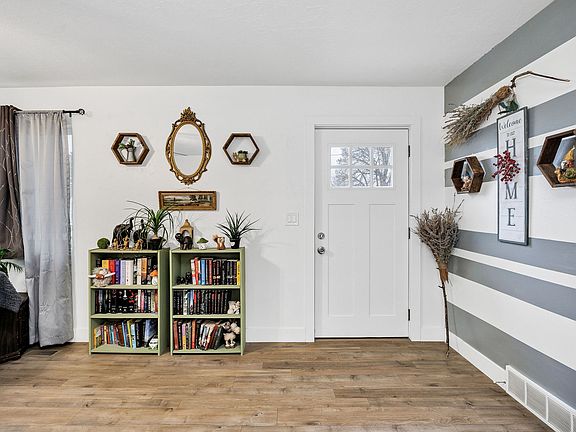 3rd image of 282 W 100 S