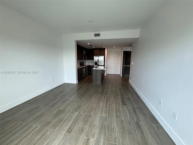 1938 Jackson St #503 — Photo 5