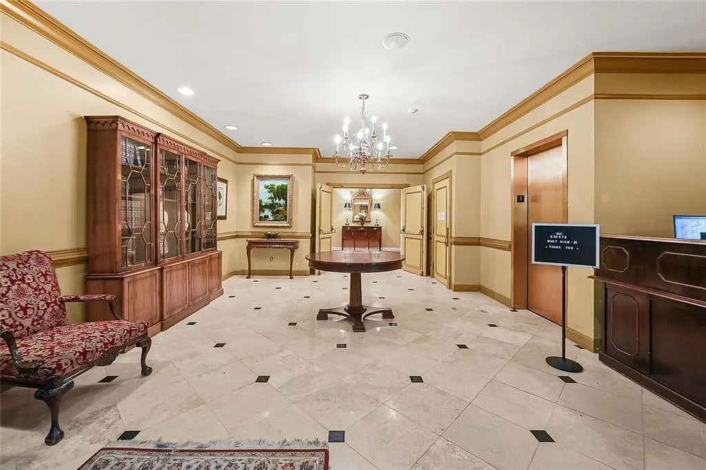 2 bed, 2.5 bath, 1730 sqft, $2,750 — Photo 3