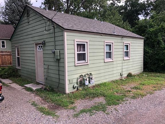 2nd image of 804 1/2 Clark Ave