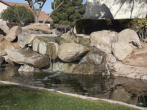 5th image of 1261 E Greenway Cir