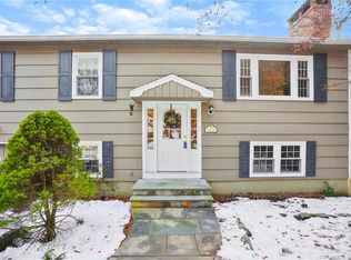 43 Olmstead Rd, Redding, CT 06896