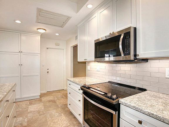 5th image of 5312 Colusa Way