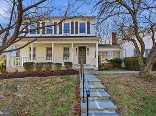 12227 Ox Hill Rd, Fairfax, VA 22033