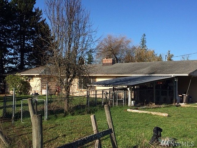1st image of 12421 Kapowsin Hwy E
