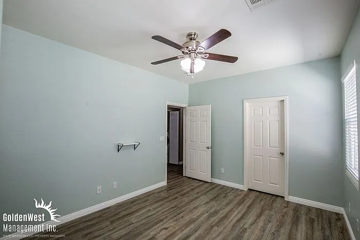 9424 Plover Falls Ave — Photo 6