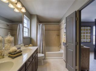 6104 Walbridge St, Capitol Heights, MD 20743
