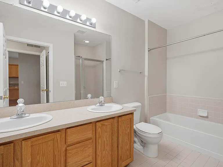 39475 Springwater Dr — Photo 20