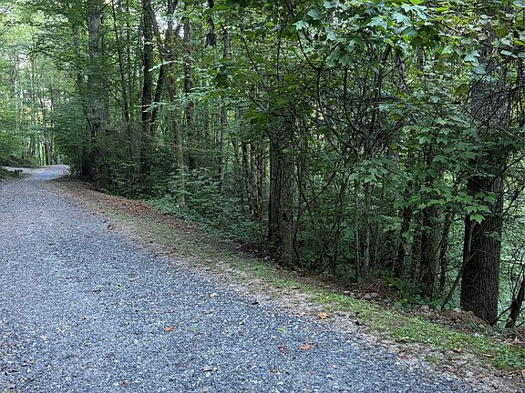 5th image of Lot 15 Mountain Air Road