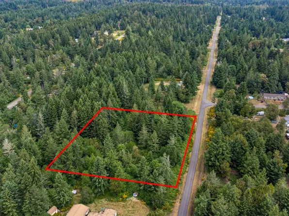 2916 200th Avenue SW, Lakebay, WA 98349