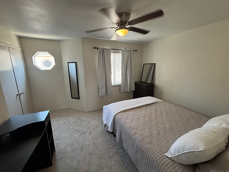 724 S Welch St #15 — Photo 7