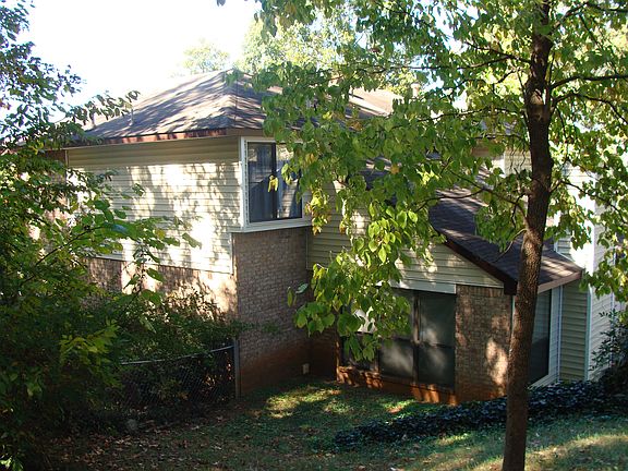 3rd image of 1451 Teaberry Cir