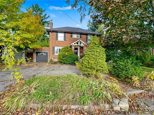 2317 Lakeshore Rd, Burlington, ON L7R 1B3