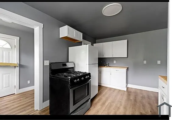 448 N State Ave #A — Photo 13