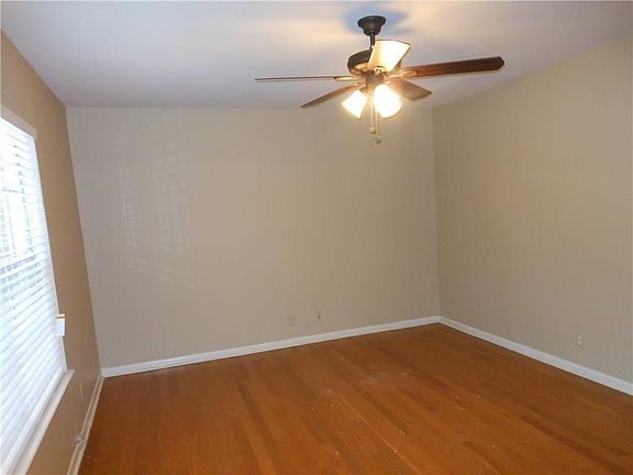 5th image of 2516 Enfield Rd APT 102