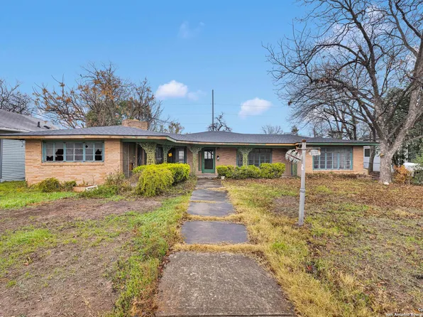 315 Blue Bonnet St, San Antonio, TX 78202