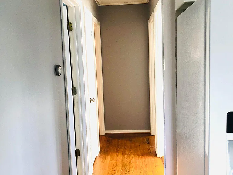 214 Euclid Ave — Photo 6