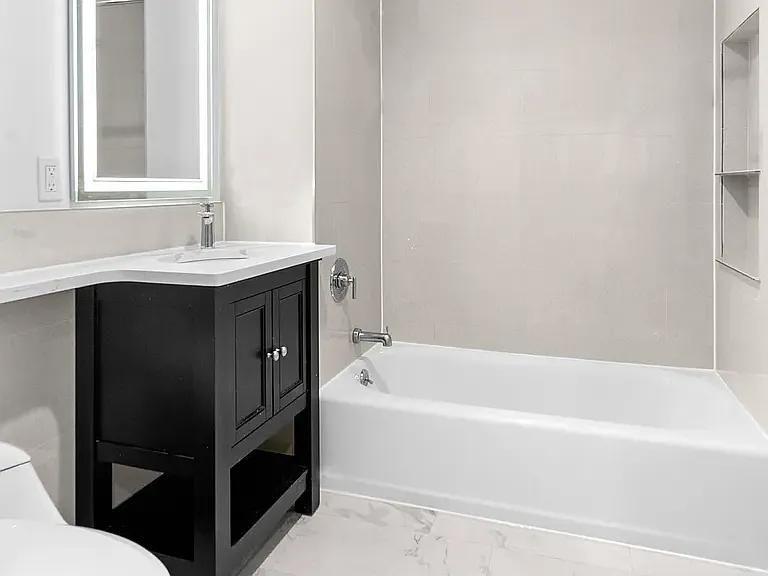 39-04 29th St #2C — Photo 5