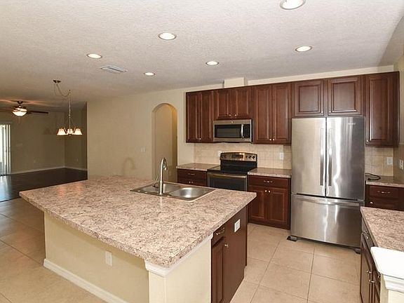 4th image of 3515 Regner Dr