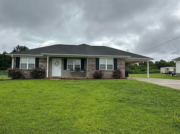 426 Bailey Rd, Weaver, AL 36277