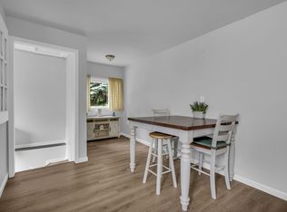 8661 Cadillac Ave, Warren, MI 48089